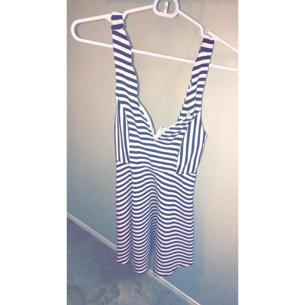 HelloMolly Dress Size M